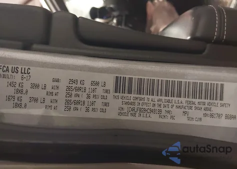 2017 Jeep Grand Cherokee Limited 4X4 z USA, uszkodzony, nr VIN 1C4RJFBG9HC949199